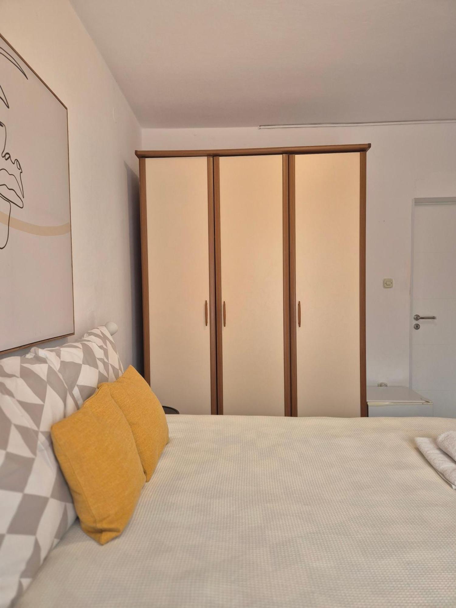 Apartments & Rooms Ivana Rovinj Zimmer foto